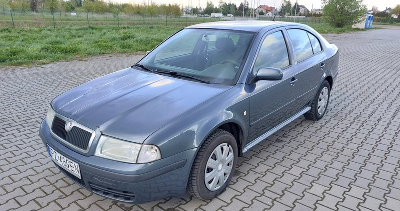 Skoda Octavia cena 8200 przebieg: 302530, rok produkcji 2005 z Pionki małe 172